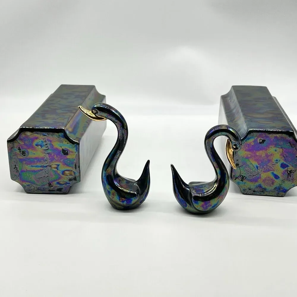 Lee Roy Cain Vintage Ceramic Pottery 2 Vases/Swans Iridescent Metallic Glaze